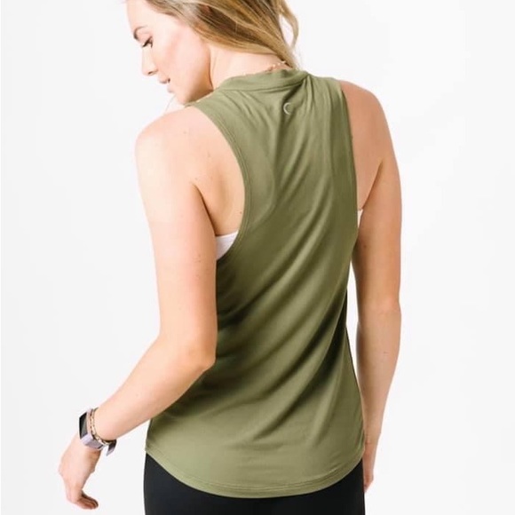 Zyia Kettleball Tank size XXXL! - Picture 3 of 3